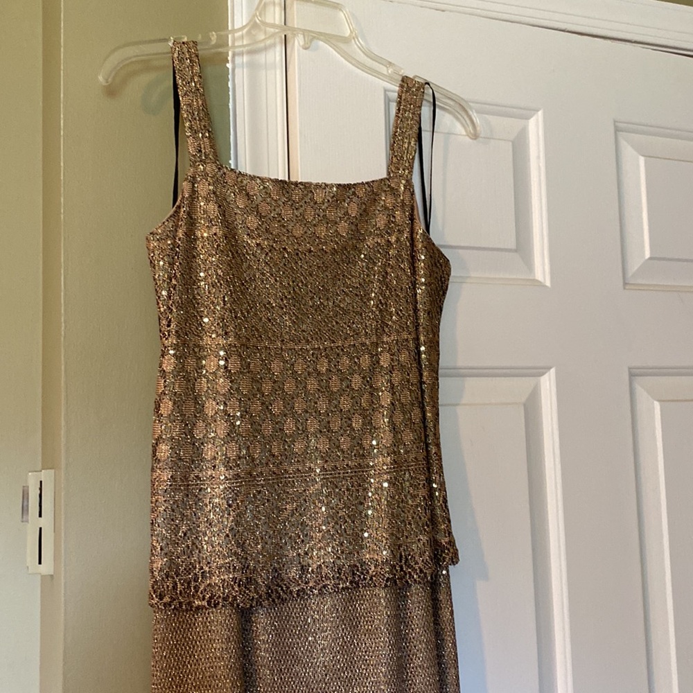 Dress - Picture 7 of 12